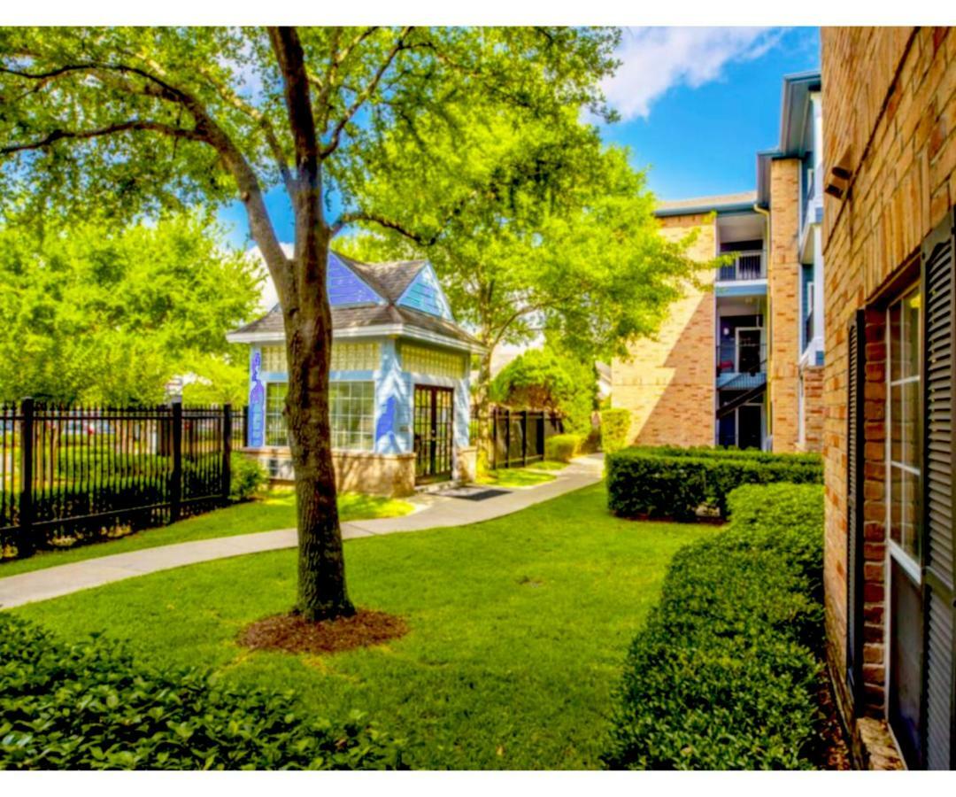 The Reside Fully Furnished Condos - Medical Stays Welcome Houston Bagian luar foto