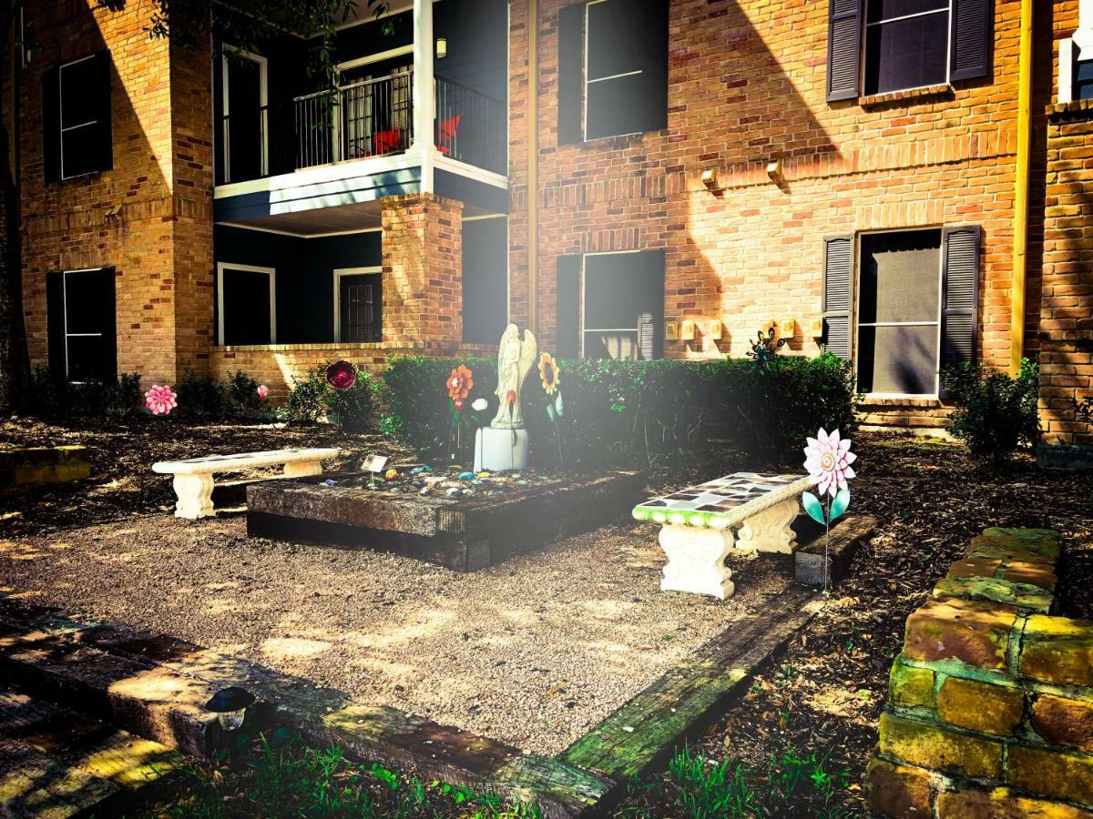 The Reside Fully Furnished Condos - Medical Stays Welcome Houston Bagian luar foto